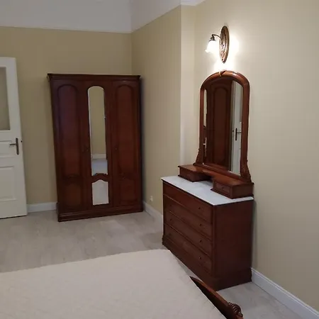 Apartman Resslovy Sady Apartamento